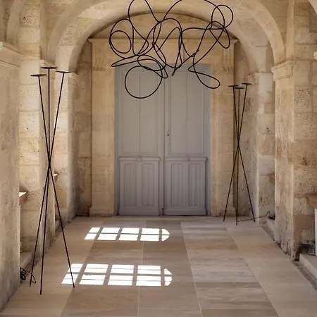 Panzió Chateau De Ferrand 4*