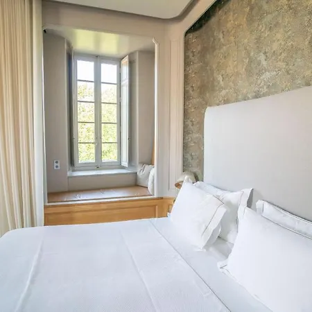 Chateau De Ferrand Panzió 4*