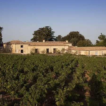 Chateau De Ferrand Bed & Breakfast