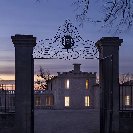 Chateau De Ferrand 4* Saint-Émilion