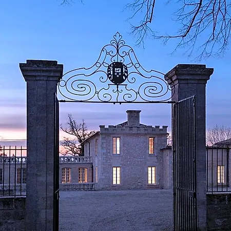 Panzió Chateau De Ferrand 4*