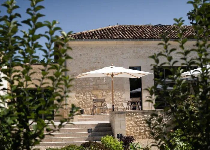 Château De Ferrand Alojamento de Acomodação e Pequeno-almoço Saint-Émilion