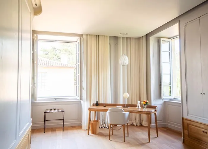 Château De Ferrand Alojamento de Acomodação e Pequeno-almoço Saint-Émilion