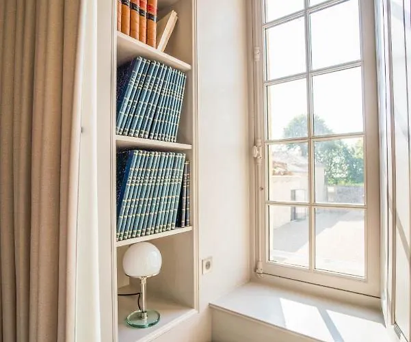 Château De Ferrand Saint-Émilion